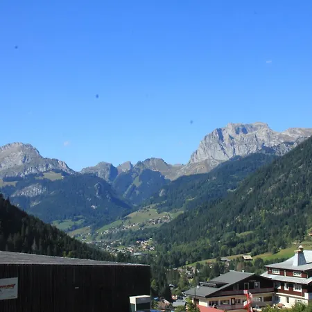 Chatel, 2 Pieces, 6 Personnes - Fr-1-200-166 Apartment Chatel